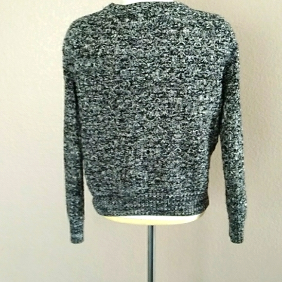 Forever 21 Womans Knit Sweater - Picture 3 of 8